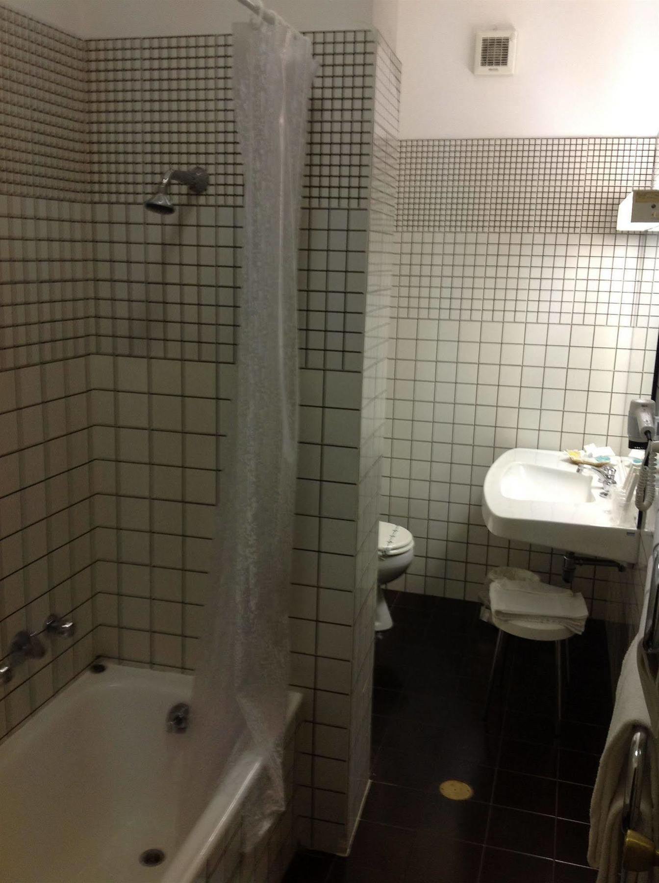 Hotel Antares Arona Bagian luar foto