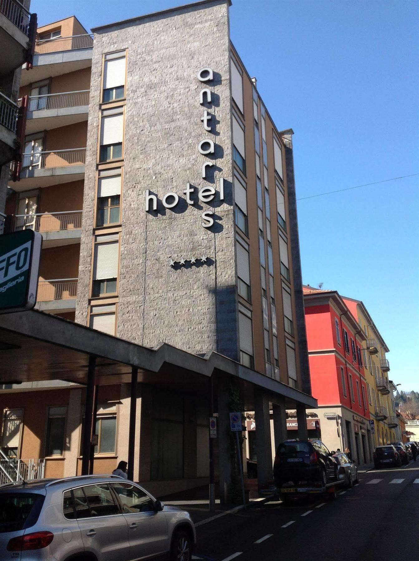 Hotel Antares Arona Bagian luar foto